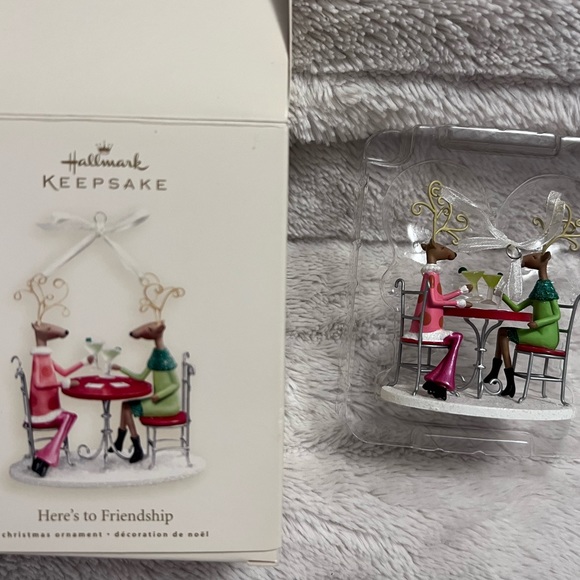 Hallmark Friendship Keepsake ornament - Picture 3 of 7